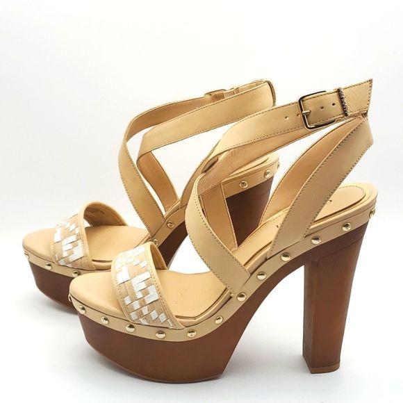 NWOT Gianni Bini Platforms.  SIZE 9M.  S868 - Picture 3 of 8